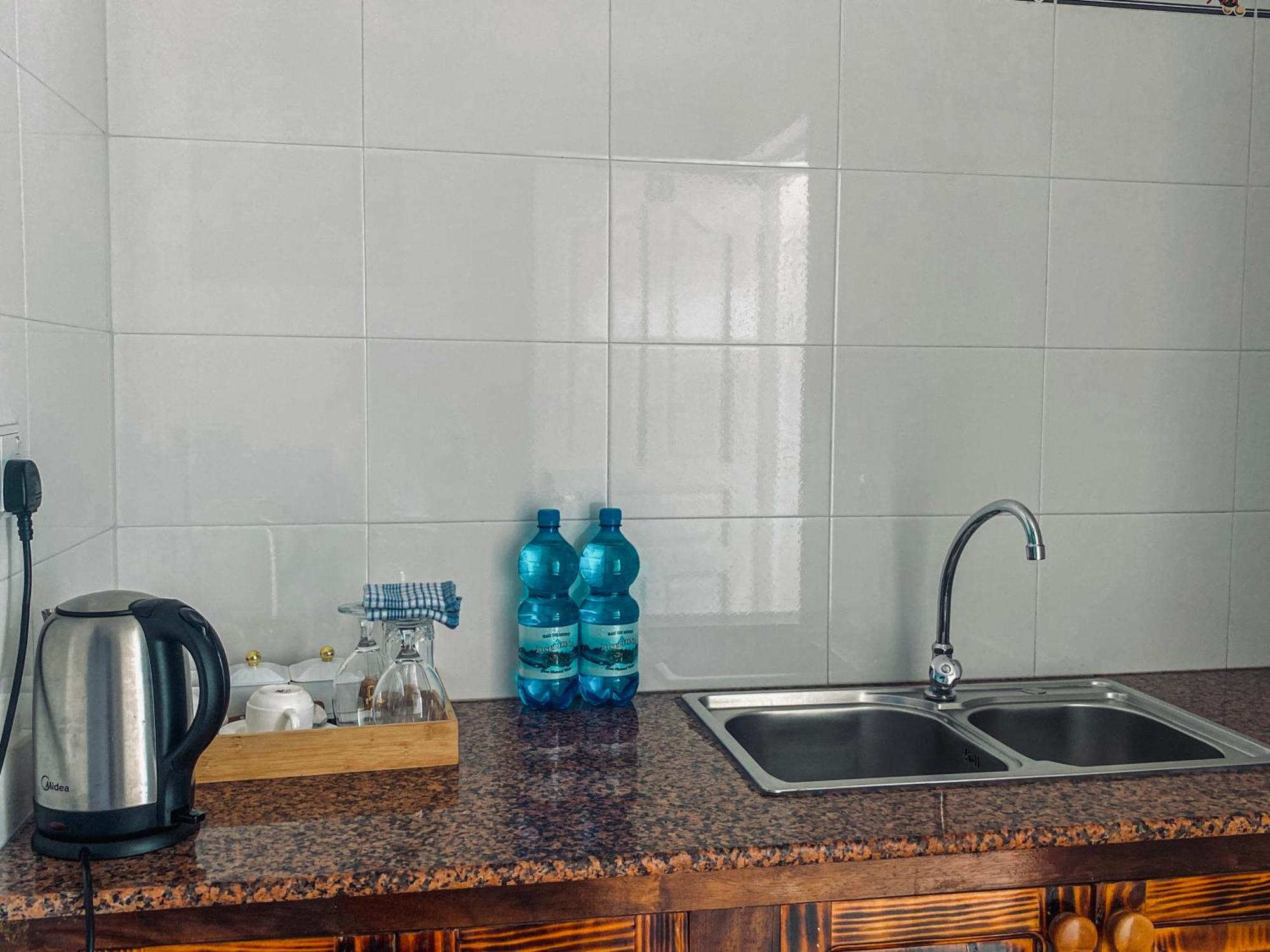 Divers Lodge Guest House Beau Vallon  Exteriér fotografie