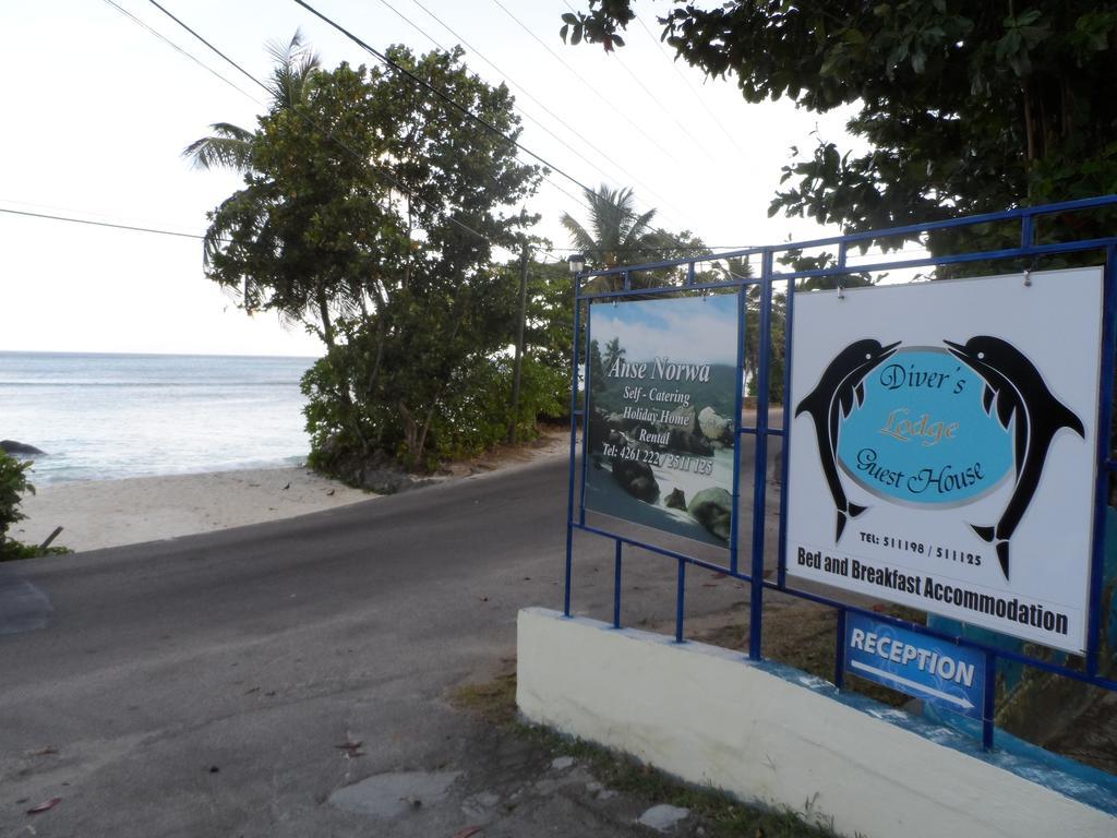 Divers Lodge Guest House Beau Vallon  Exteriér fotografie