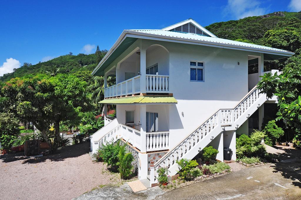 Divers Lodge Guest House Beau Vallon  Exteriér fotografie